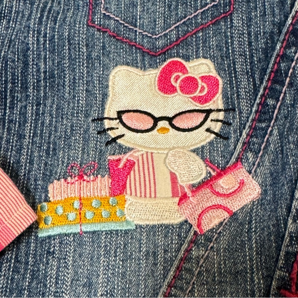 Y2K Toddler Girl Size 6 Hello Kitty belted  Denim Skirt vintage - Picture 4 of 8